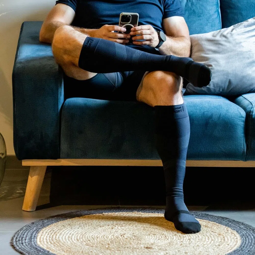 Thuasne - Chaussettes Longues de Récupération UP RECOVERY - Compression Dégressive de la Cheville vers le Mollet - Fabriquées en France