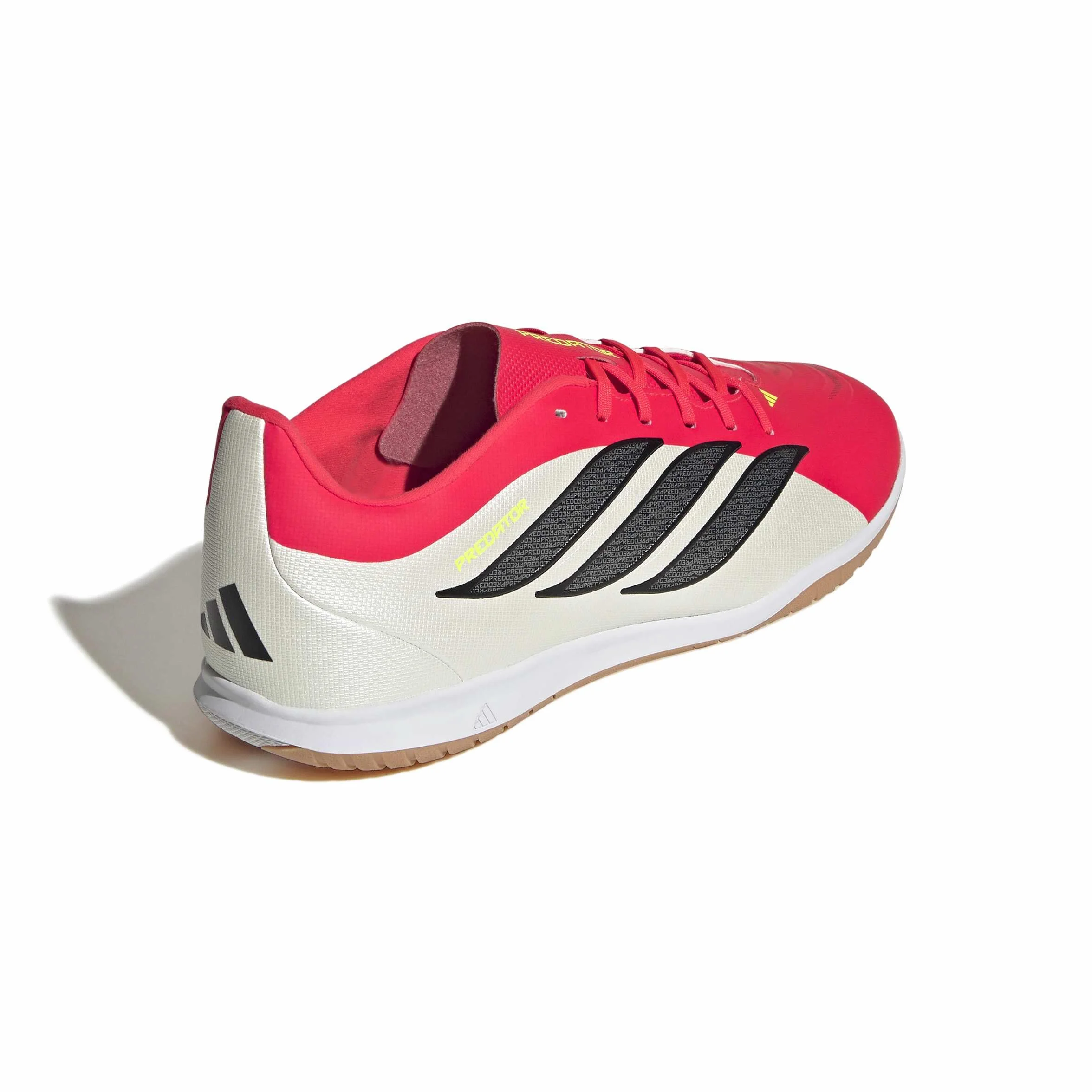adidas Unisex Chaussure de Football Indoor Predator Club Sala