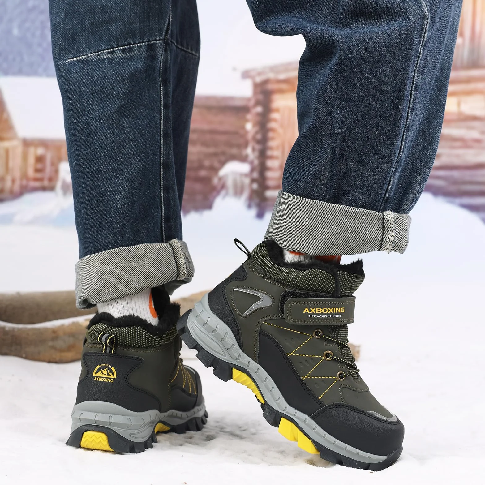 TARELO Bottes de Neige pour Enfants Chaussures de RandonnéE pour GarçOns Bottes d'hiver Chaudes et AntidéRapantes pour Enfants avec Boucle AntidéRapante Pointure 32-39 EU